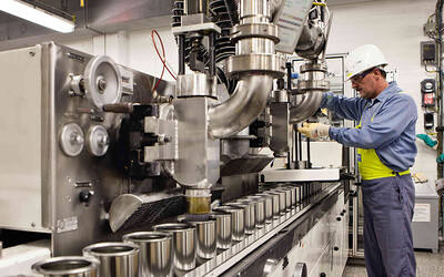 BASF Coatings 通过压缩空气承包合同实现更高效的运营